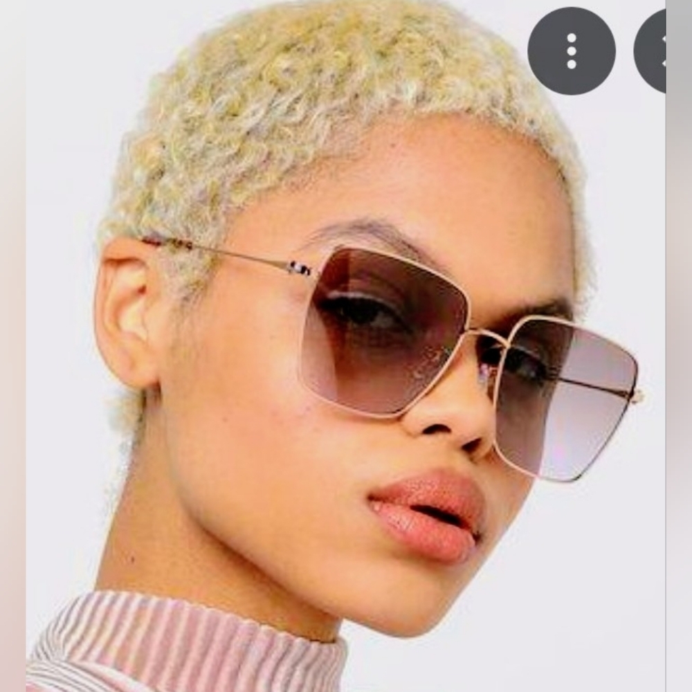 Moschino Glasses 🕶️ Brand New